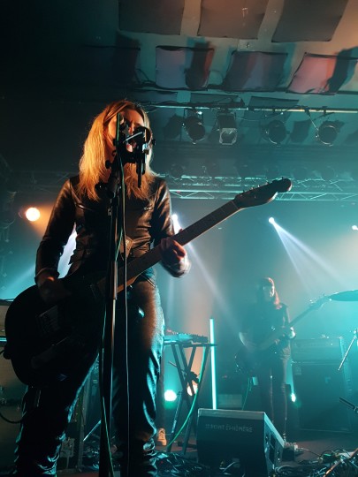 Blood Red Shoes - Laura-Mary Carter